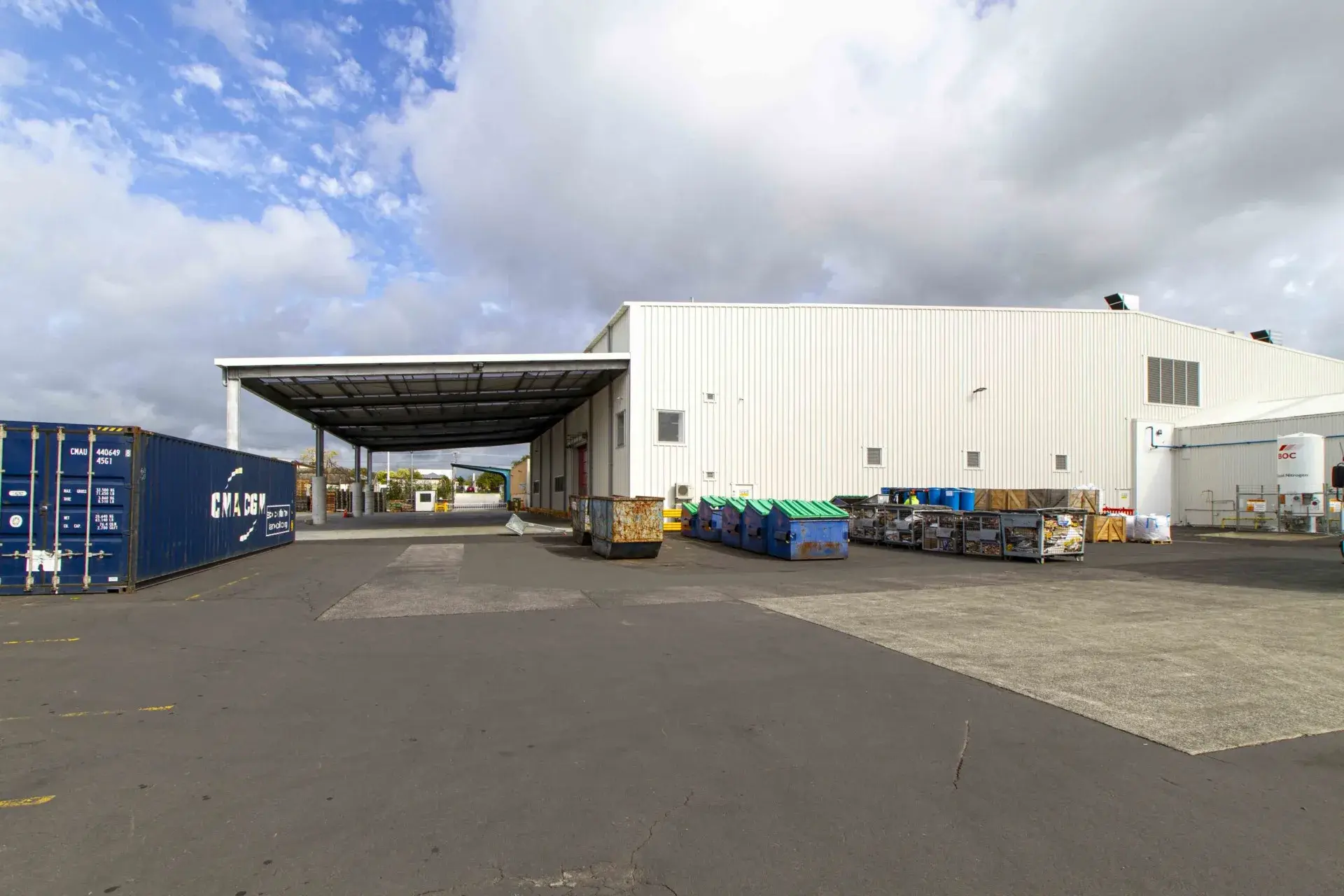 Tasti Products Factory — structural steel supplied and erected by Steelpac for Cook Brothers Construction.